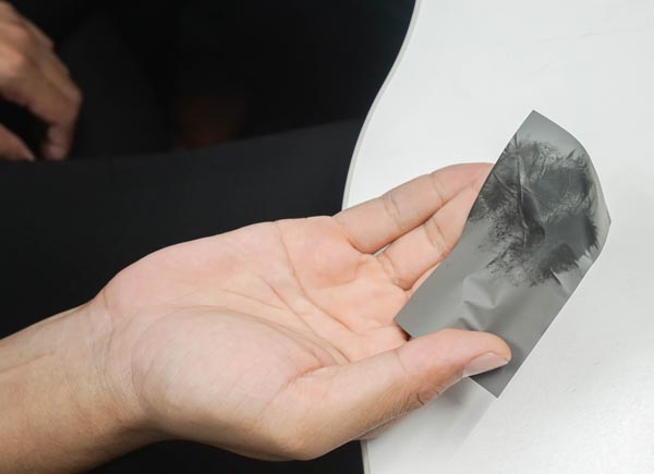 あぶらとり紙で取れた皮脂