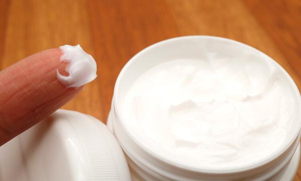 ジャータイプのワセリン