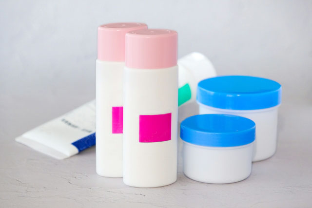 ハンドクリームの容器色々
