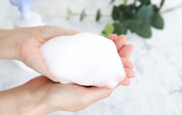 洗顔用の泡